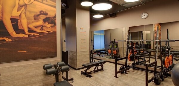 FitX Fitness Center thiết kế với không gian ấm cúng