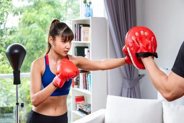 Có nên tự tập boxing tại nhà không?