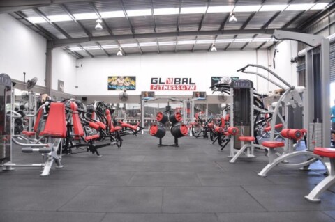 Global Gym là phòng tập gym hiện đại với không gian rộng rãi và đầy đủ dụng cụ tập luyện