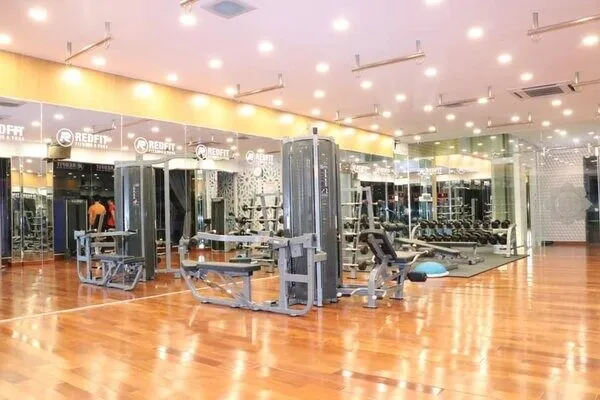 Phòng tập RedFit Fitness & Yoga