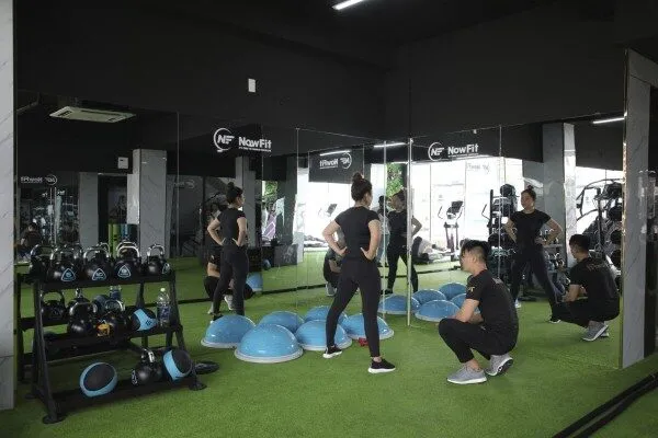 Phòng tập NowFit Lạc Long Quân