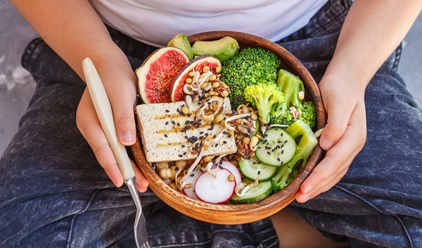 Chế độ dinh dưỡng hỗ trợ giảm cân khi tập gym